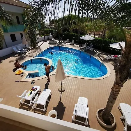 Appartement Esperienza Luxury Fronte Mare Con Piscina