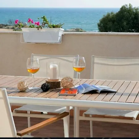 Esperienza Luxury Fronte Mare Con Piscina Appartement Santa Maria Del Focallo